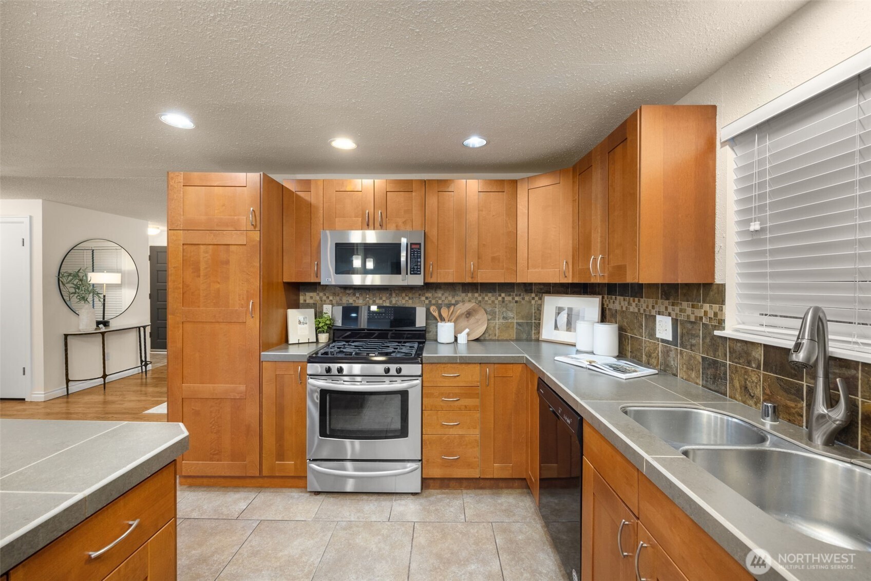 12621 156th Avenue SE, Renton, WA 98059-6314