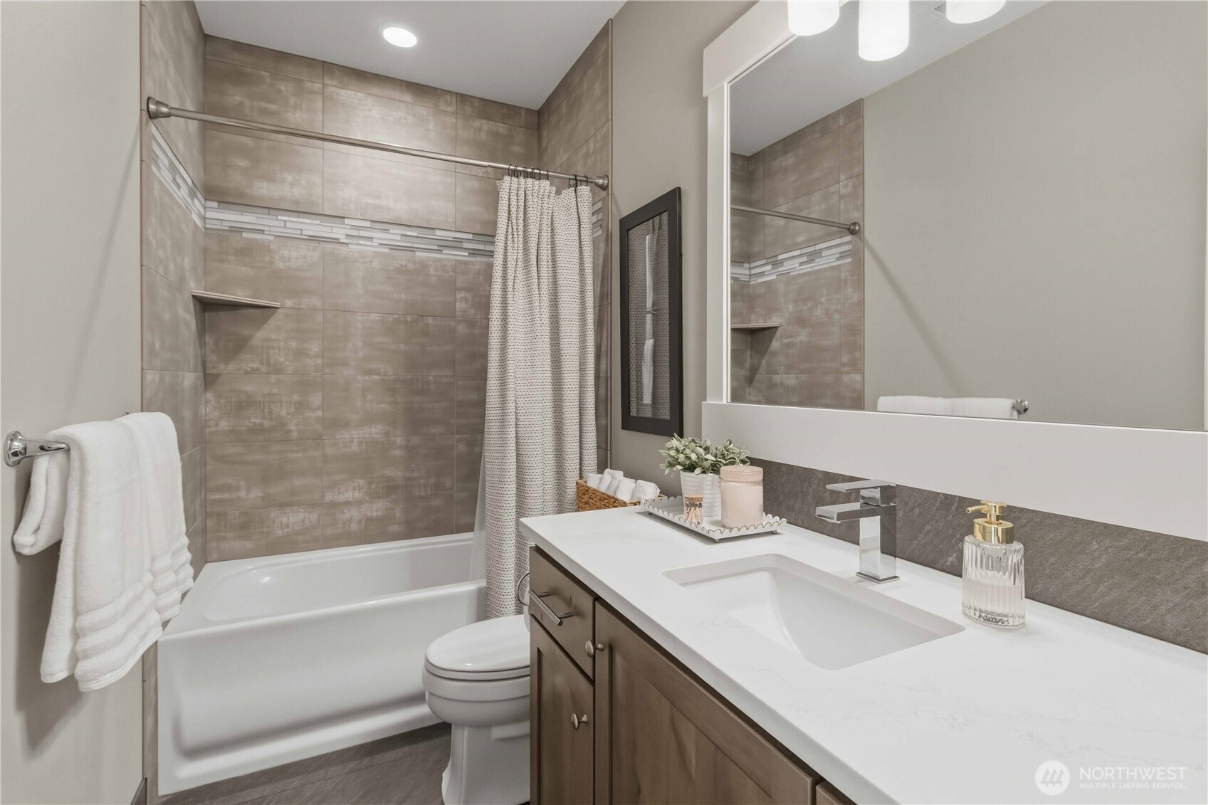 121 Alta Vista Road , Longview, WA 98632