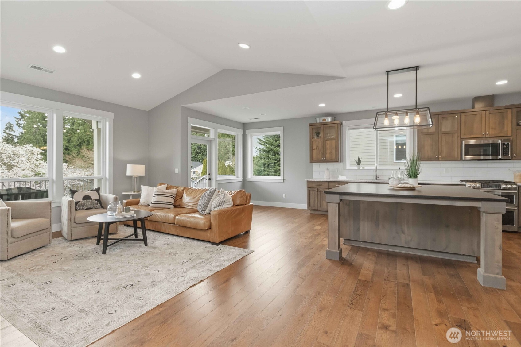 121 Alta Vista Road , Longview, WA 98632