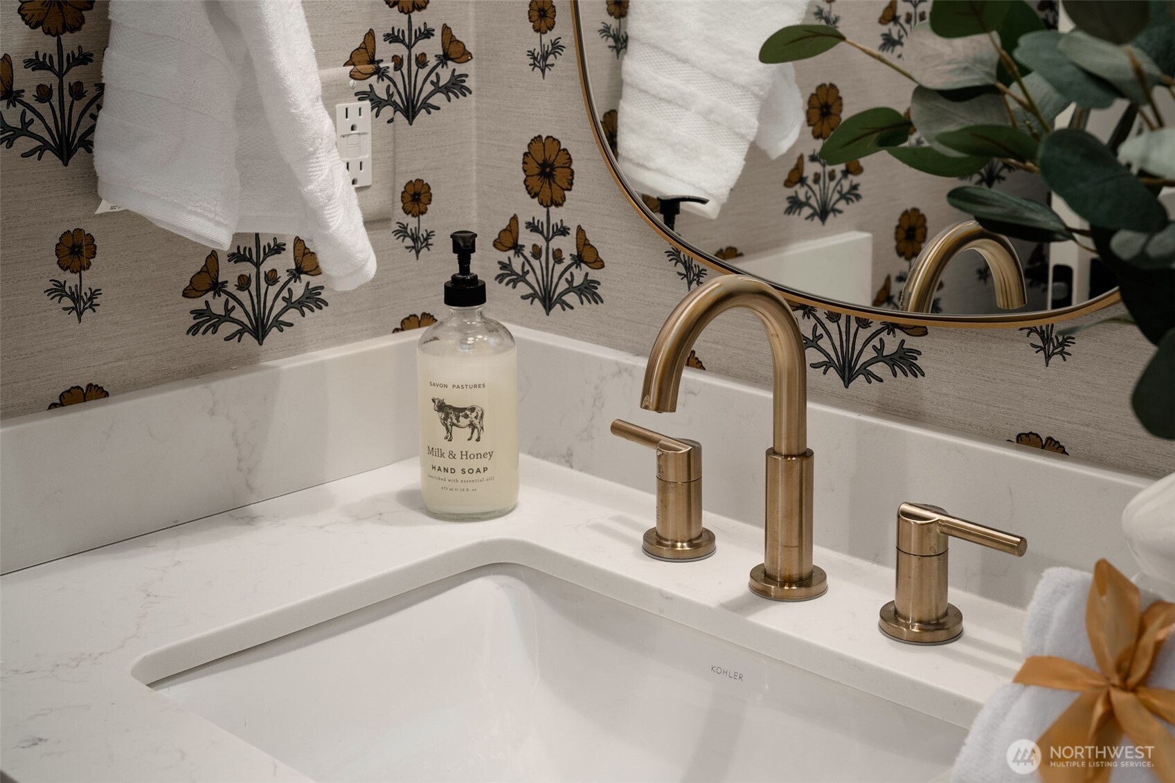 10612 NE 54th Lane , Kirkland, WA 98033