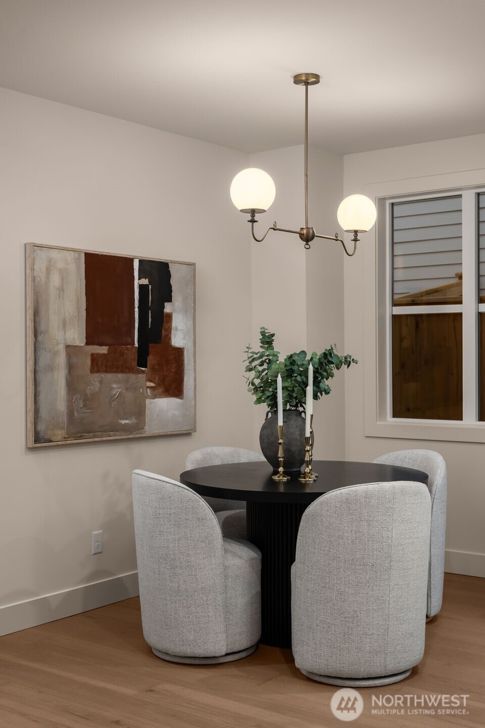 10612 NE 54th Lane , Kirkland, WA 98033