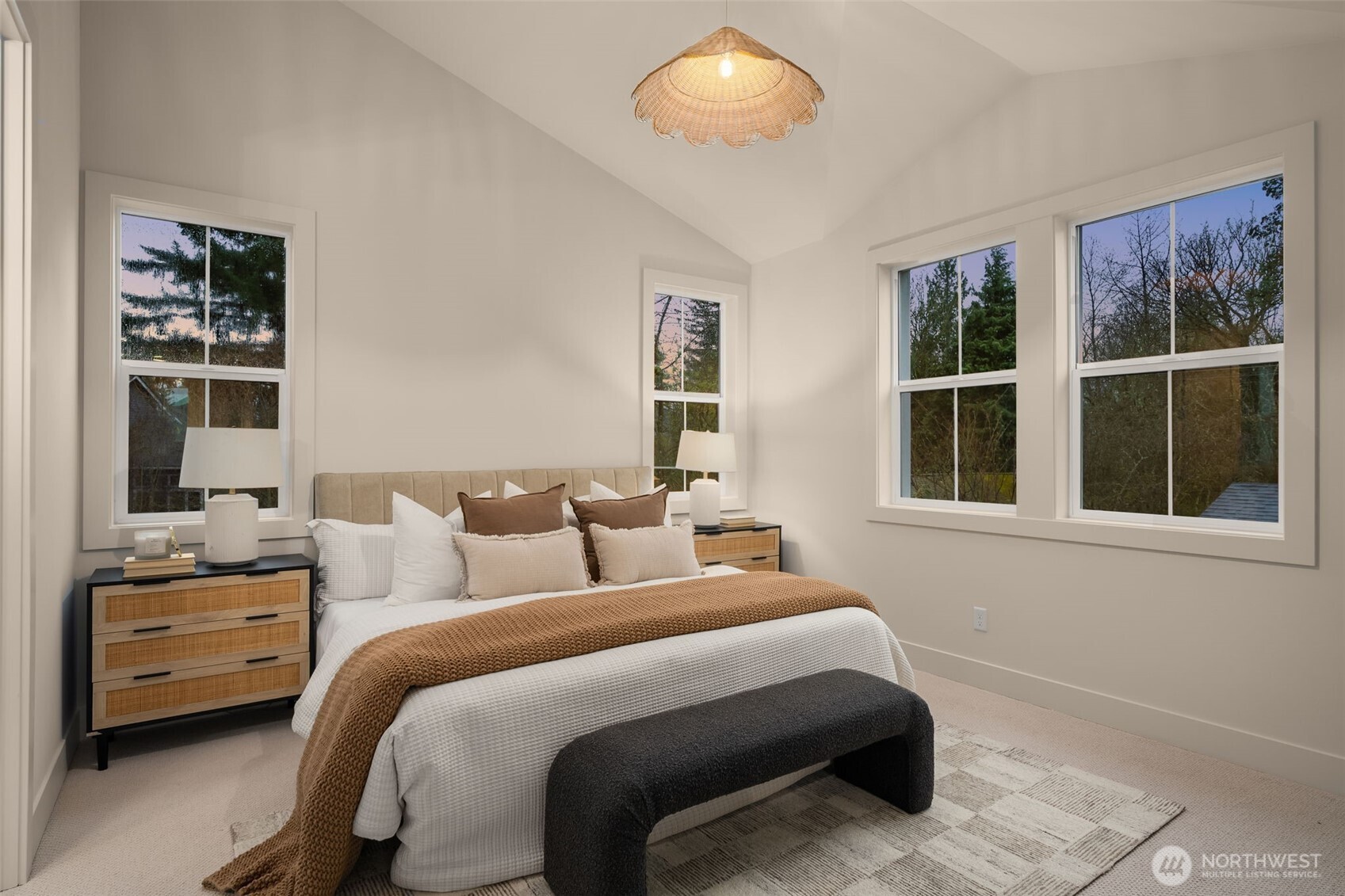 10612 NE 54th Lane , Kirkland, WA 98033