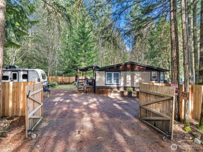 721 E McMickin Road , Shelton, WA 98584