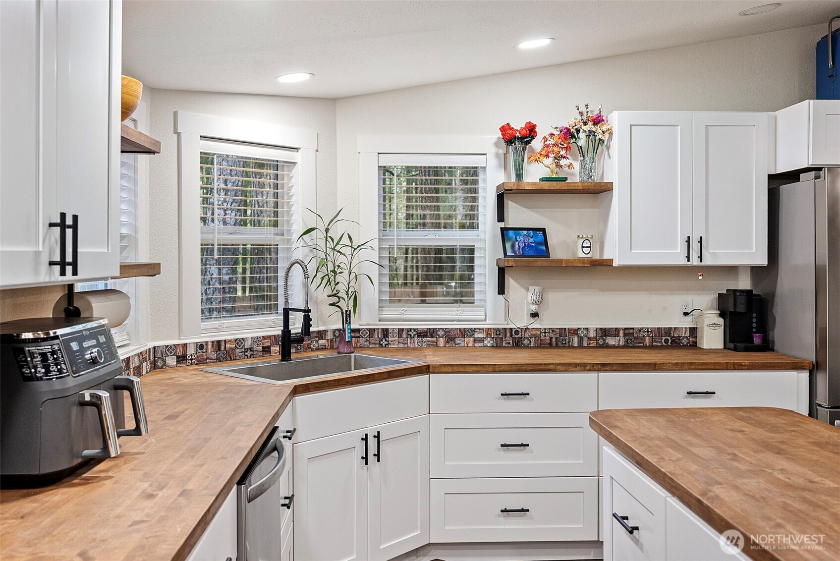 721 E McMickin Road , Shelton, WA 98584