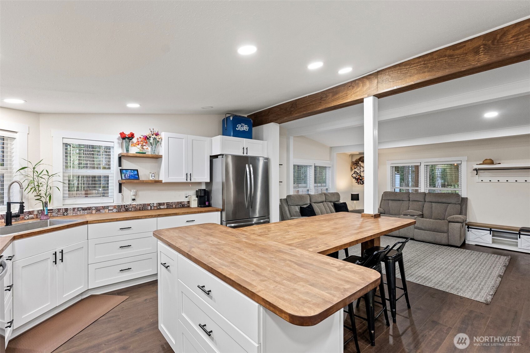 721 E McMickin Road , Shelton, WA 98584