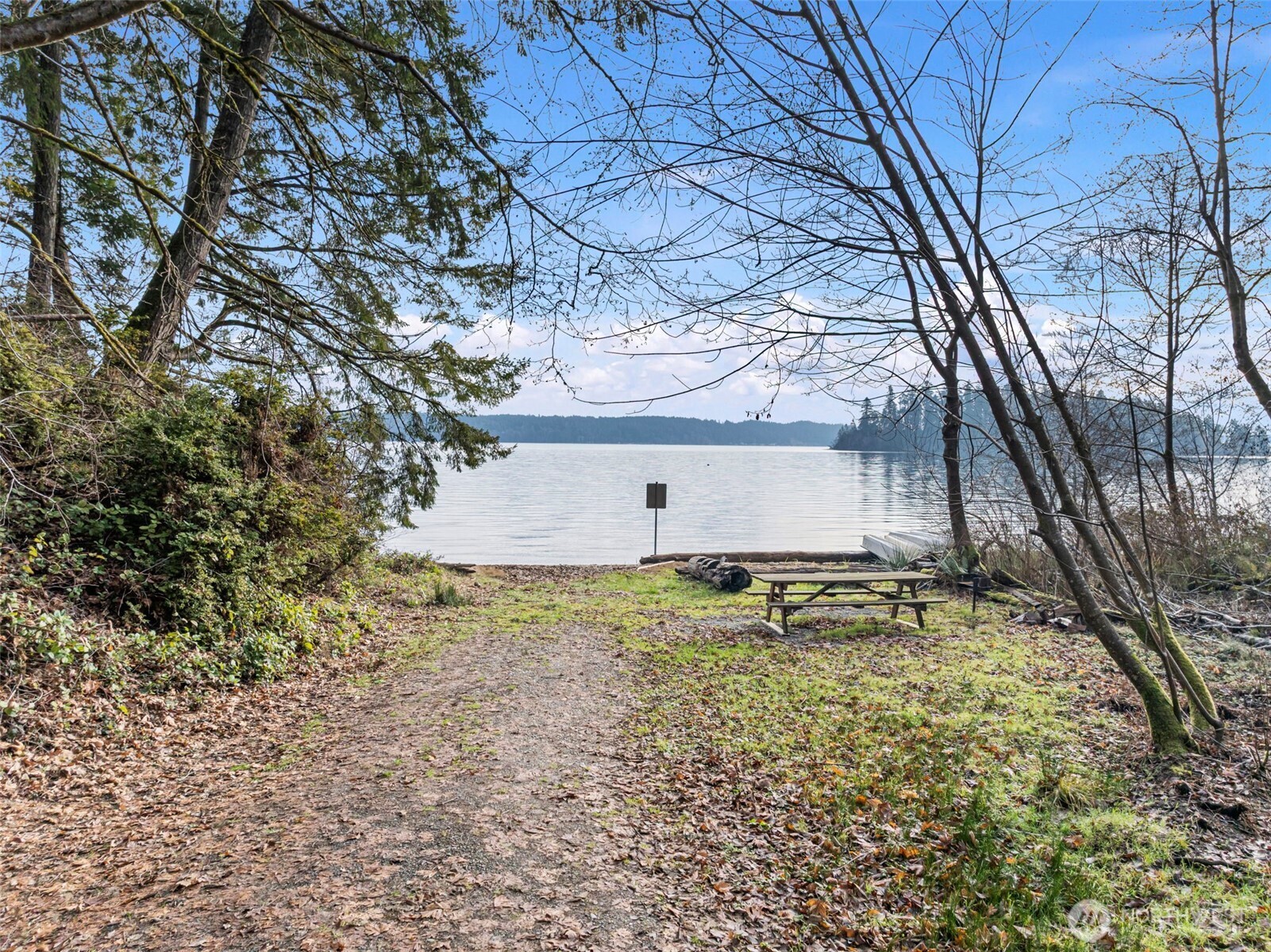 721 E McMickin Road , Shelton, WA 98584