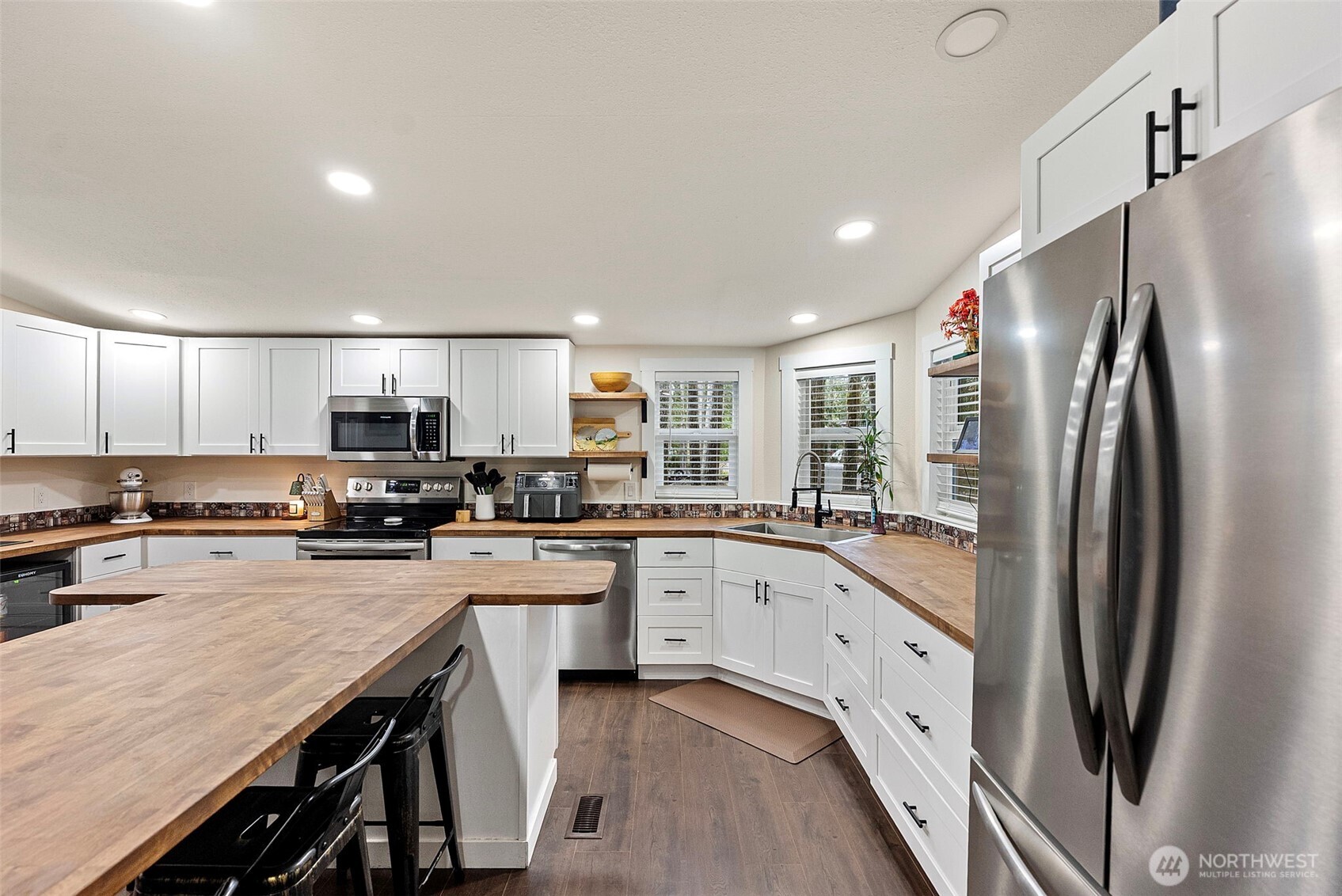 721 E McMickin Road , Shelton, WA 98584