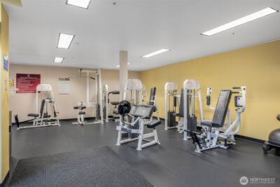 2414 1st Avenue #413, Seattle, WA 98121-1306 - Photo 22