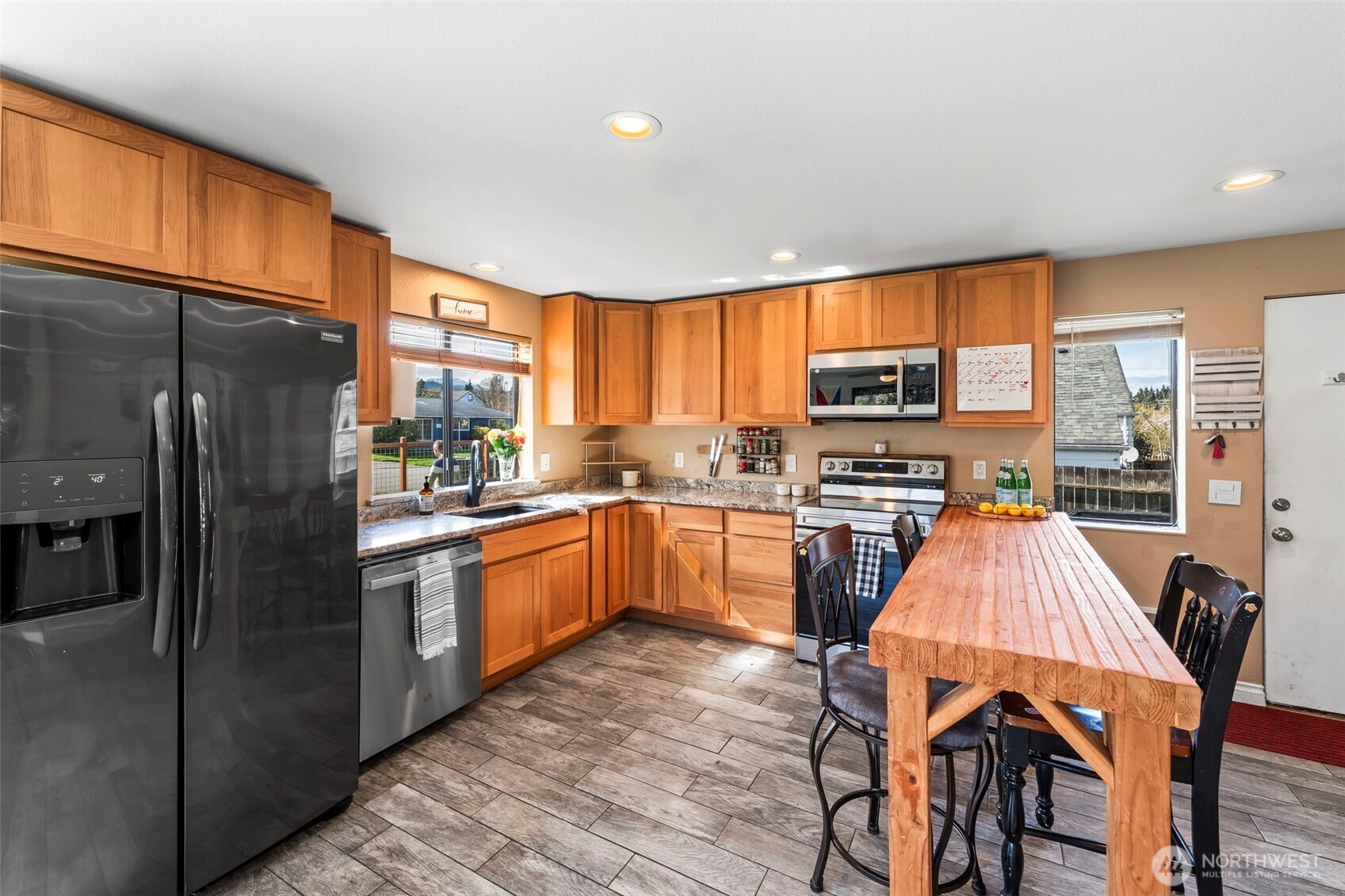 1111 E 5th , Port Angeles, WA 98362