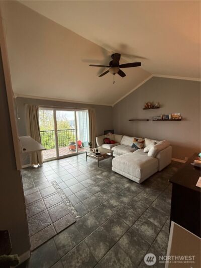 625 N Jackson Avenue #B42, Tacoma, WA 98406 - Photo 3