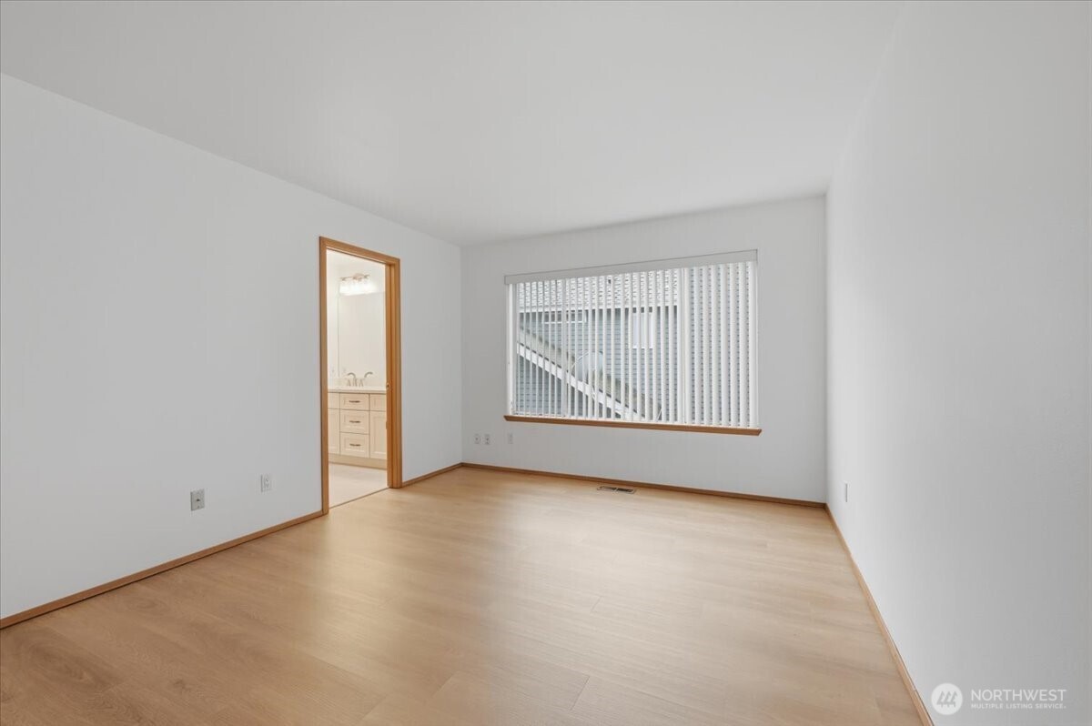 27213 32nd Place S, Auburn, WA 98001