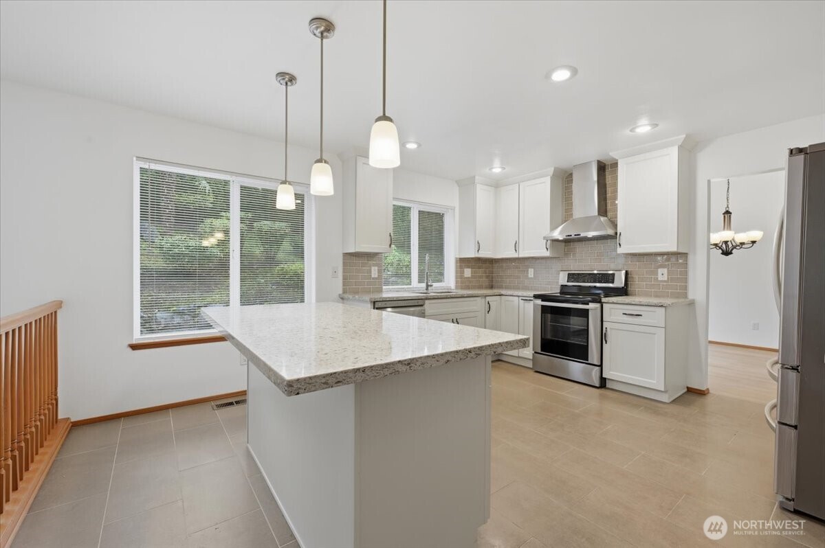 27213 32nd Place S, Auburn, WA 98001