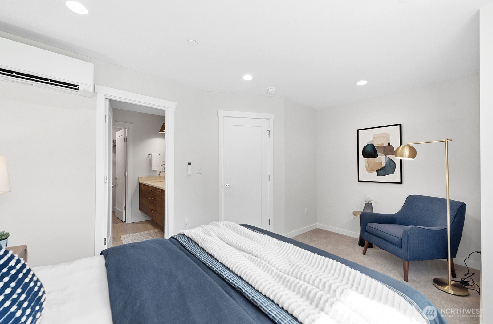 761 7th Avenue NW, Issaquah, WA 98027