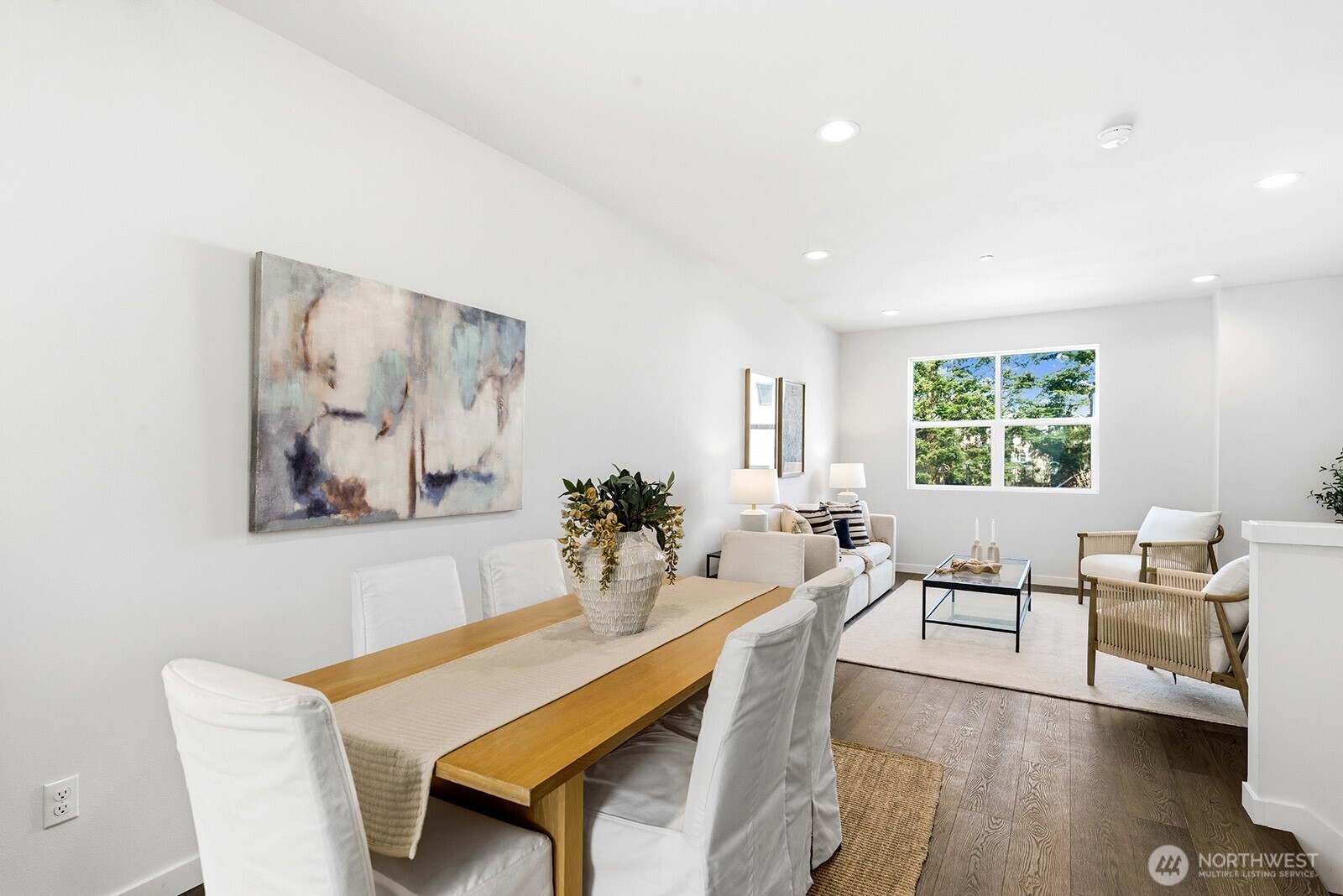 761 7th Avenue NW, Issaquah, WA 98027