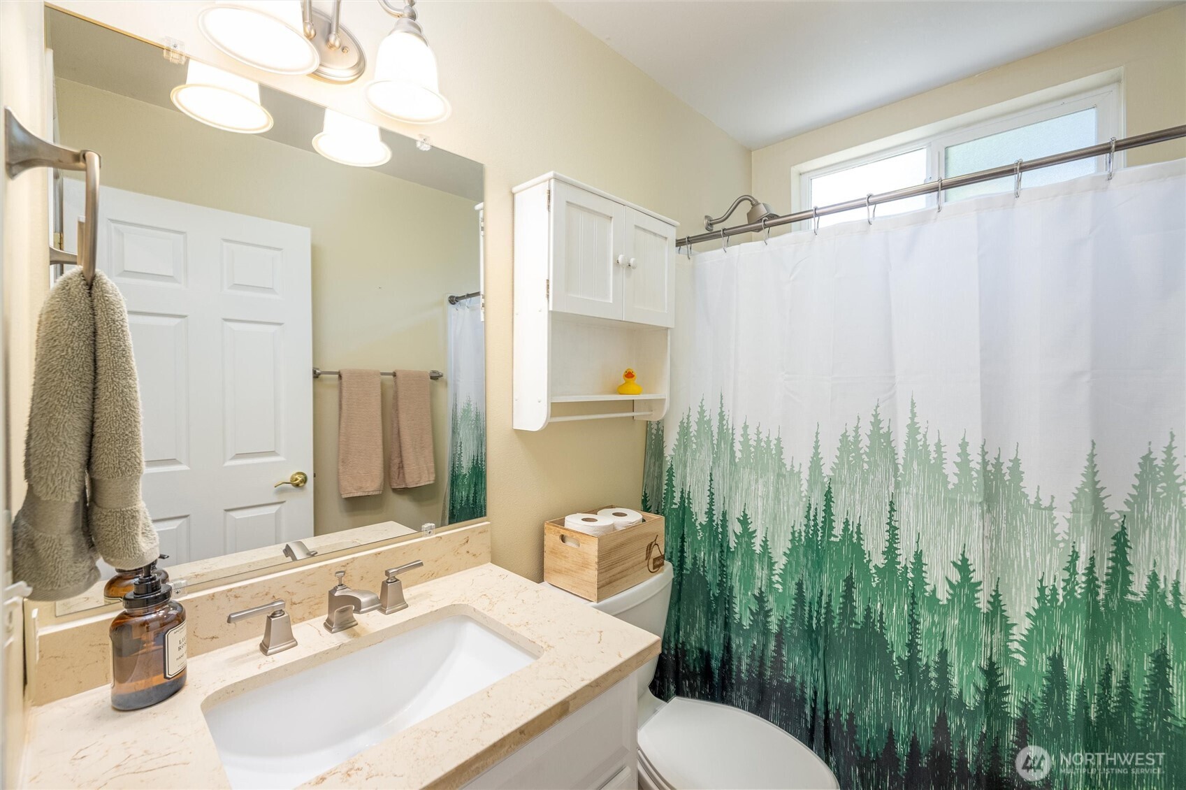 3001 Green Valley Drive , Maple Falls, WA 98266