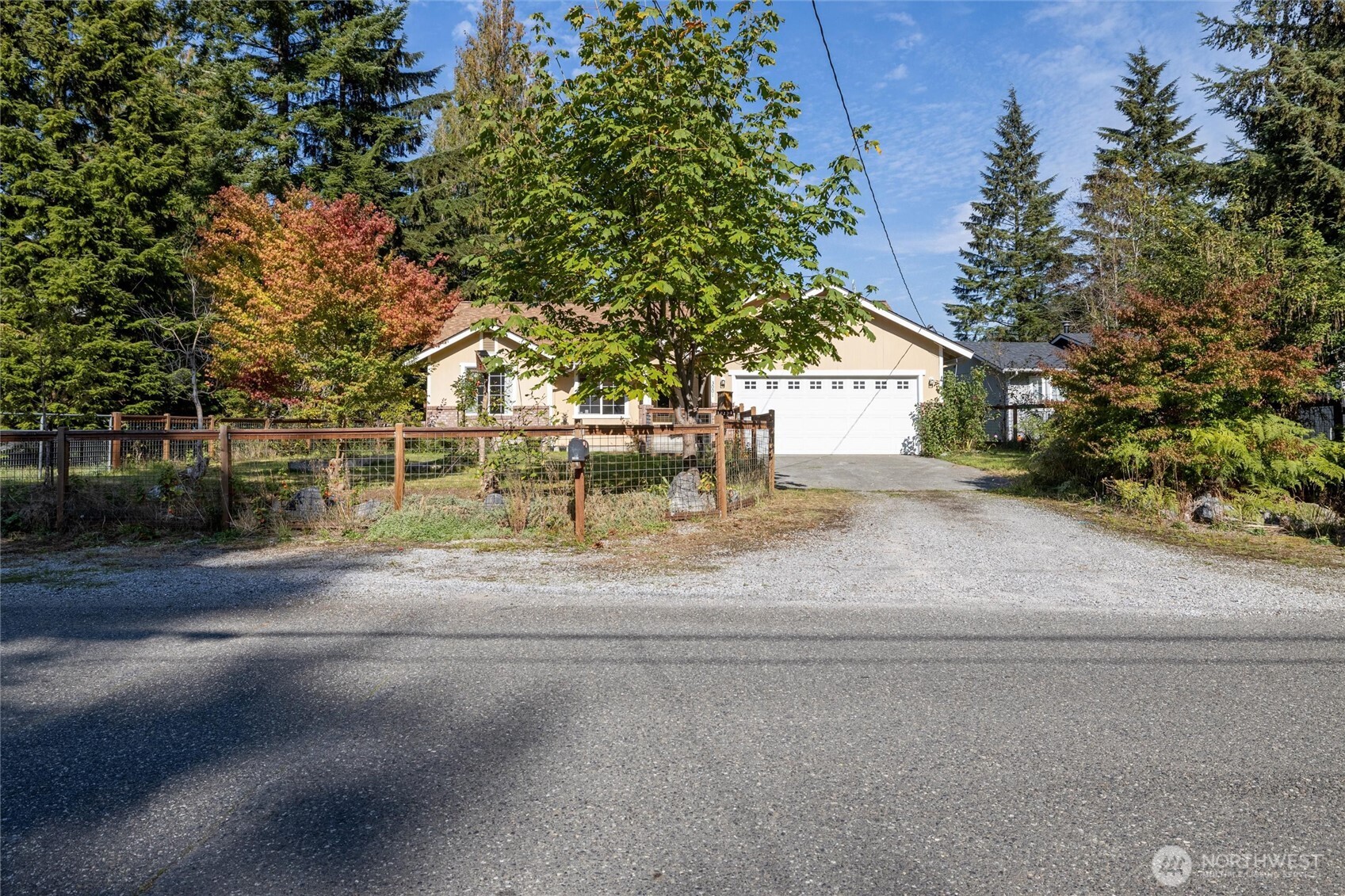 3001 Green Valley Drive , Maple Falls, WA 98266