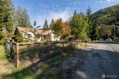 3001 Green Valley Drive , Maple Falls, WA 98266 - Photo 30