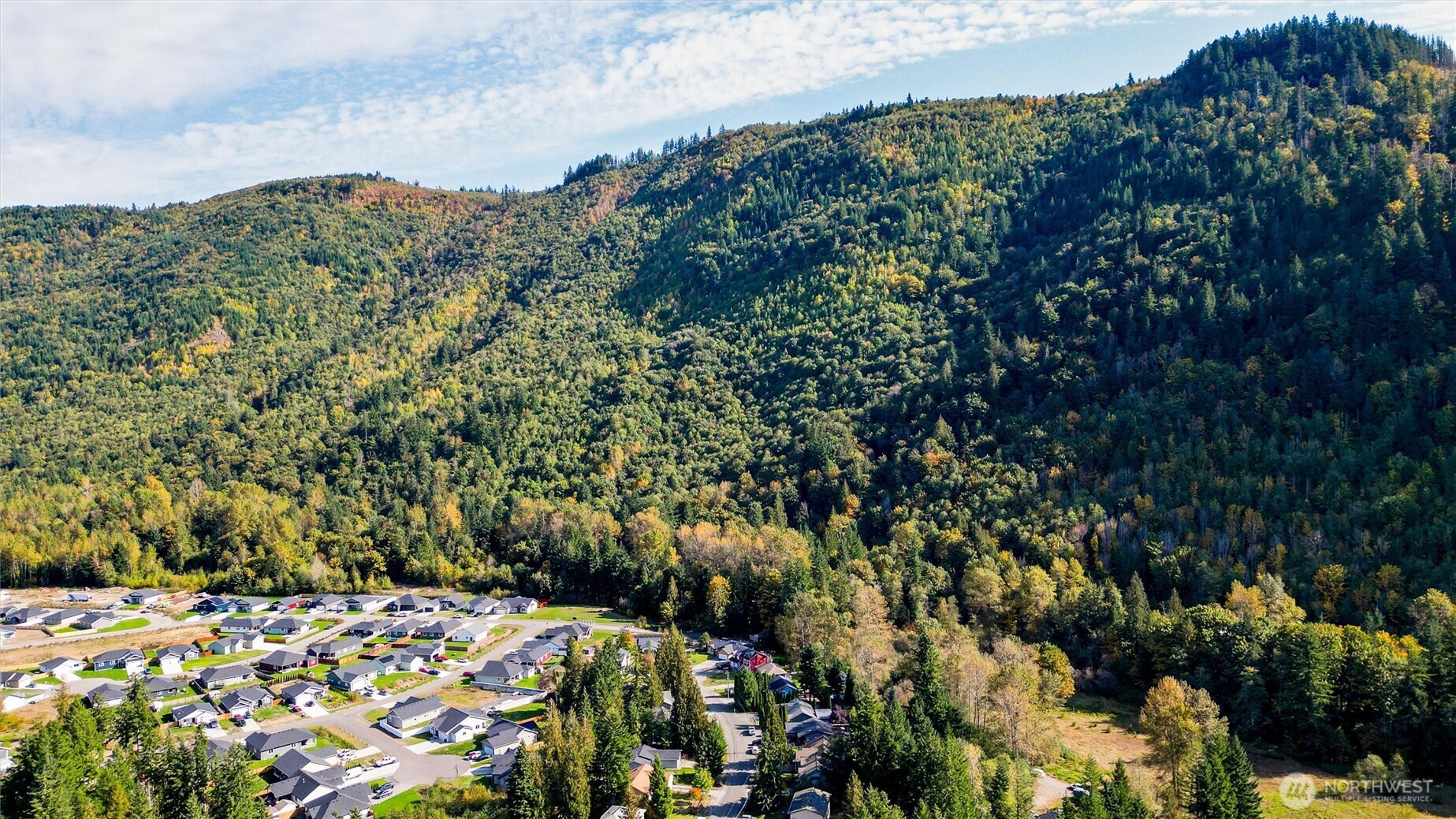 3001 Green Valley Drive , Maple Falls, WA 98266