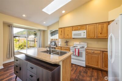 3001 Green Valley Drive , Maple Falls, WA 98266 - Photo 7