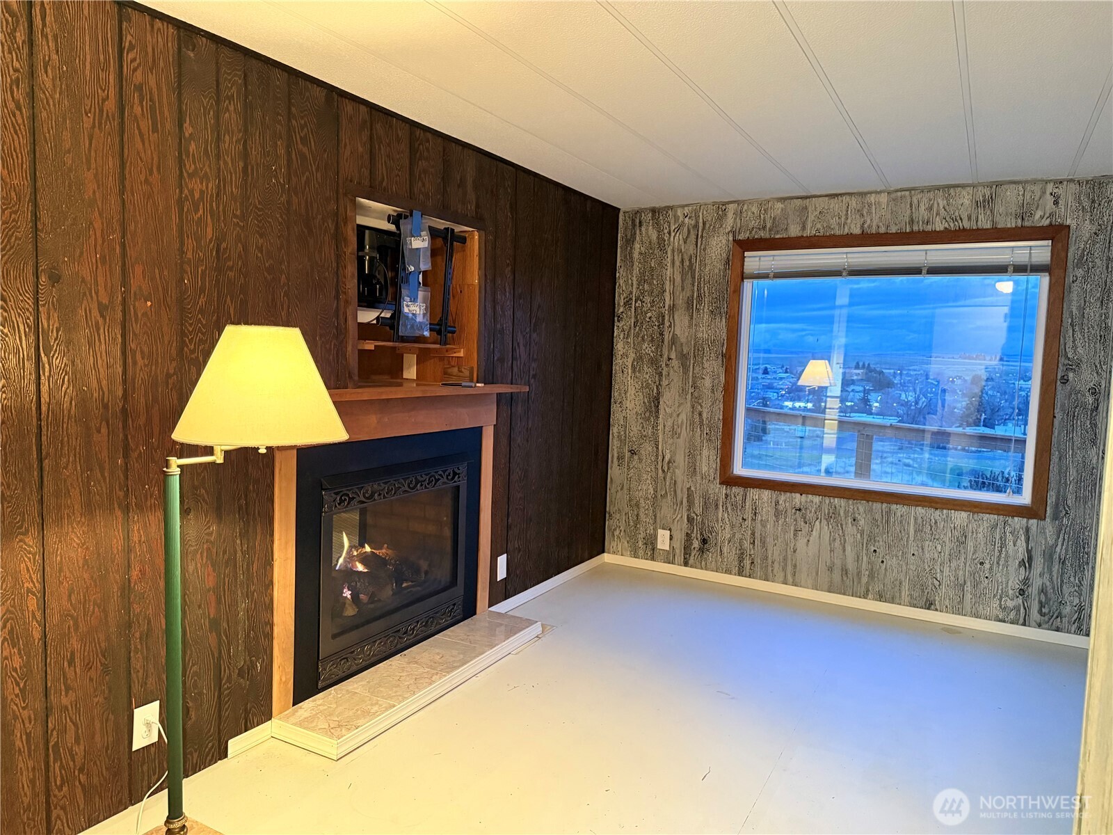 411 SW College Avenue , Wilbur, WA 99185