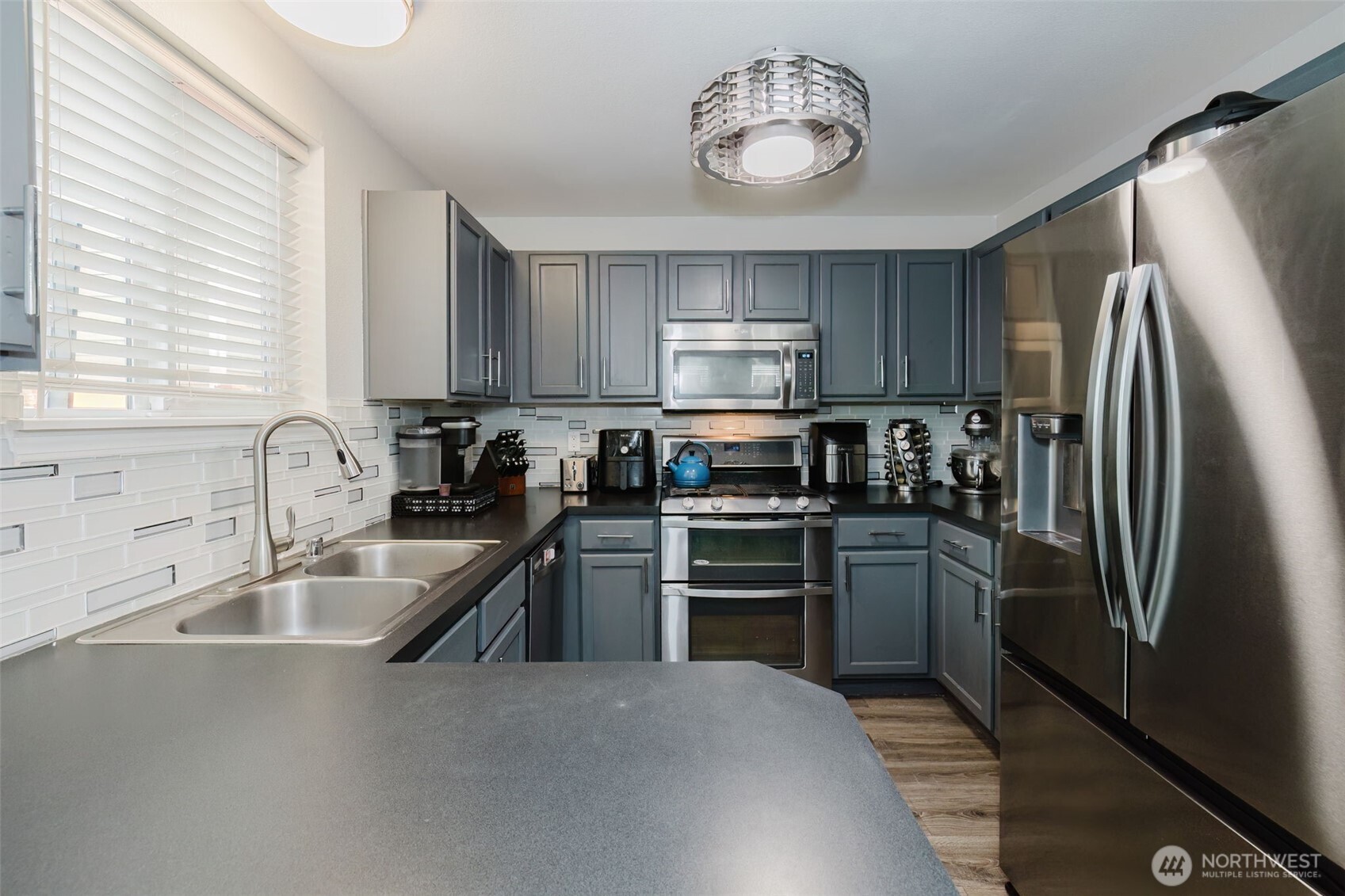 1325 SE Casandra Loop , Port Orchard, WA 98366