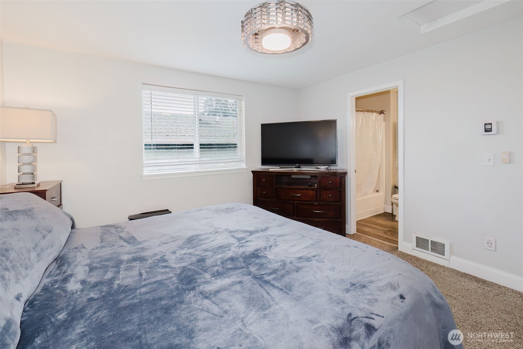 1325 SE Casandra Loop , Port Orchard, WA 98366