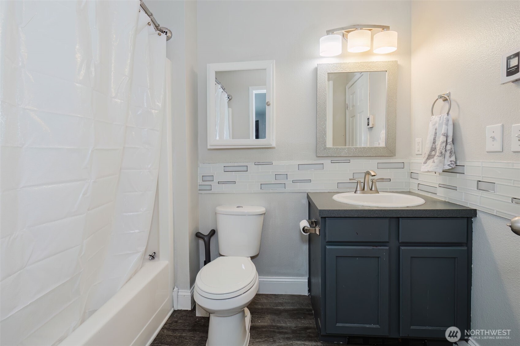 1325 SE Casandra Loop , Port Orchard, WA 98366