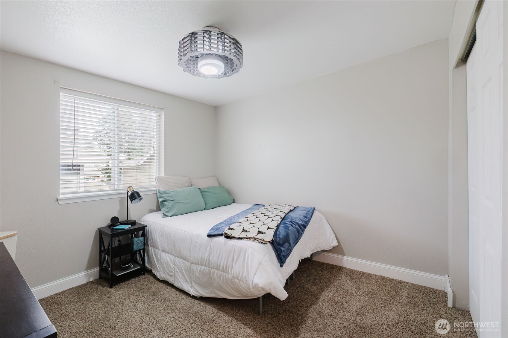 1325 SE Casandra Loop , Port Orchard, WA 98366