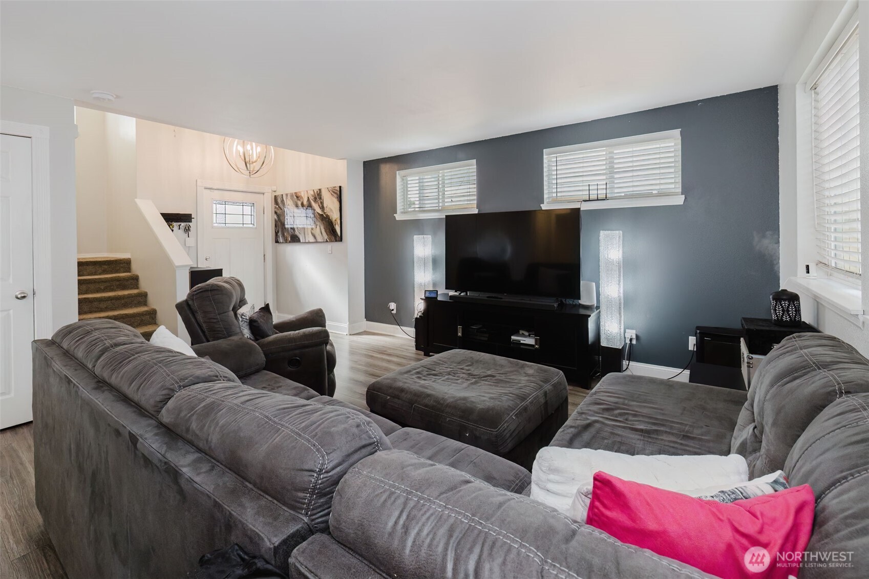 1325 SE Casandra Loop , Port Orchard, WA 98366