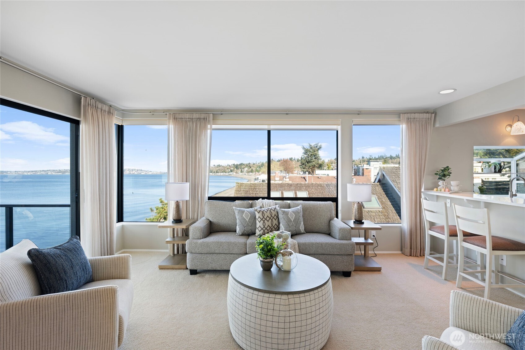 3051 Alki Avenue SW #C, Seattle, WA 98116