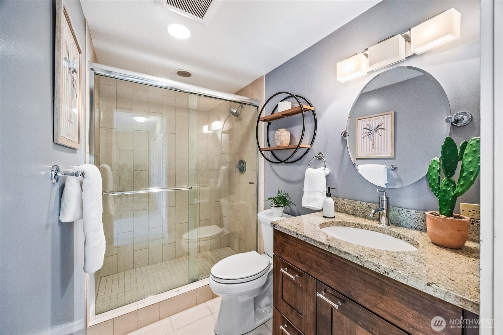 2360 43rd Ave E #404, Seattle, WA 98112