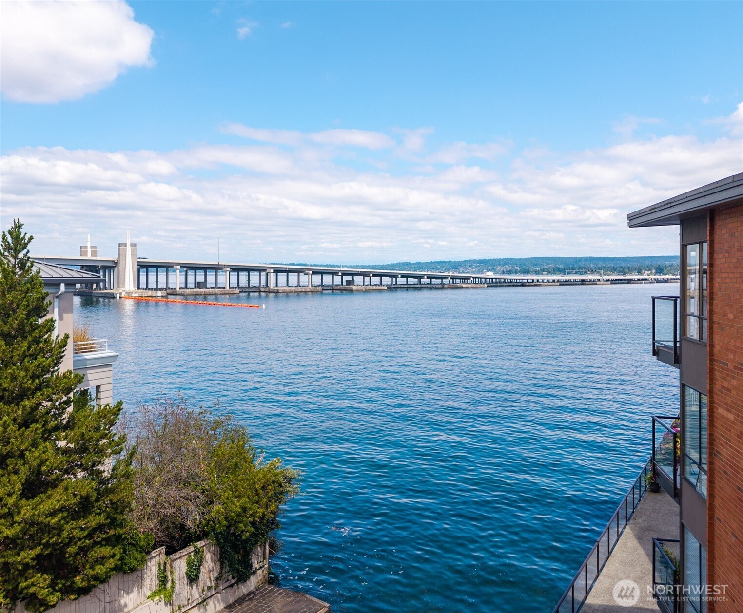 2360 43rd Ave E #404, Seattle, WA 98112