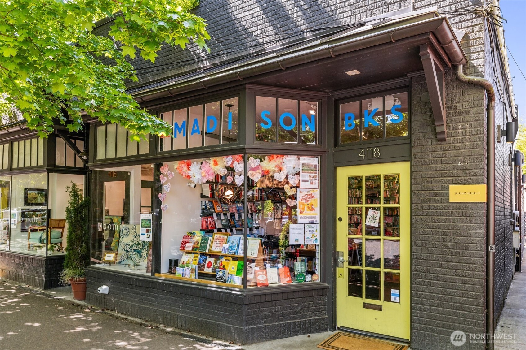 2360 43rd Ave E #404, Seattle, WA 98112