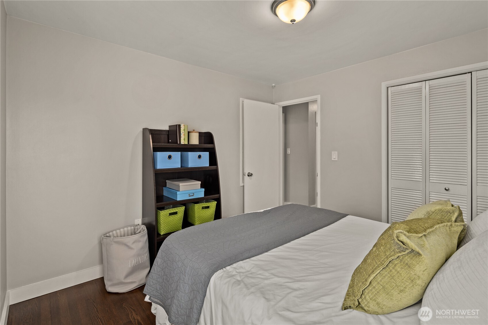 541 NE 130th Street , Seattle, WA 98125