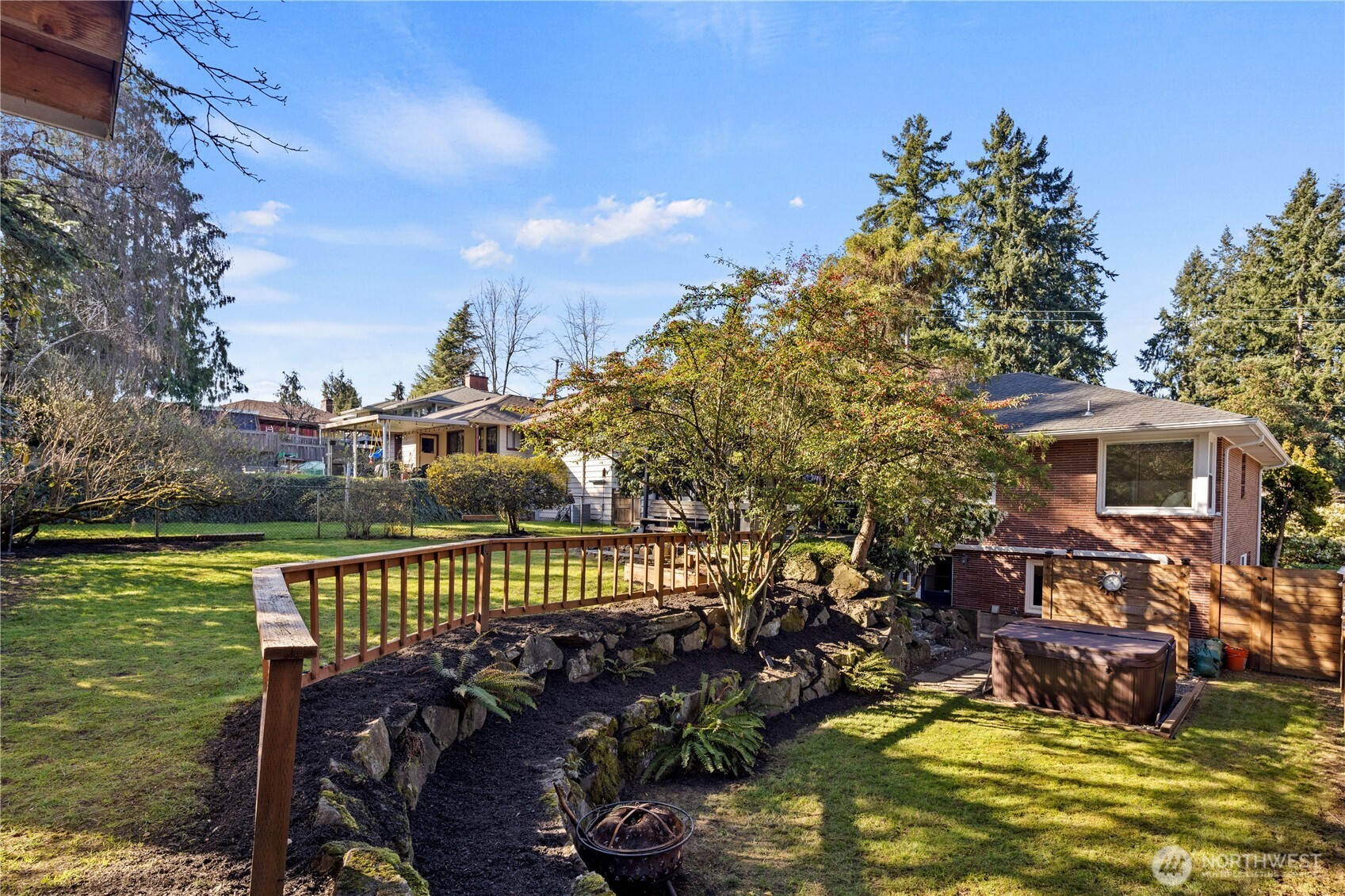 541 NE 130th Street , Seattle, WA 98125