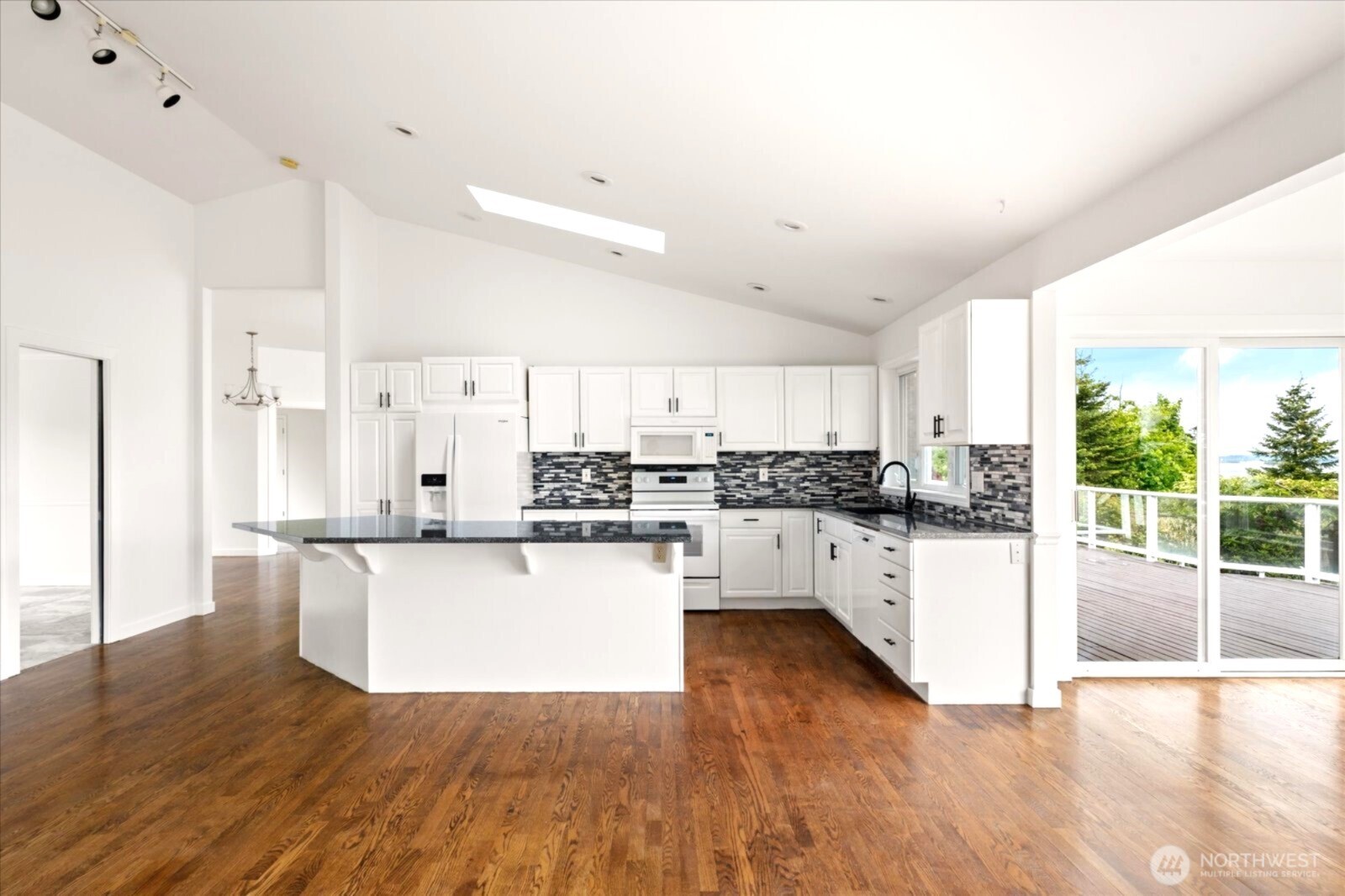 366 Samanthia Lane , Camano Island, WA 98282