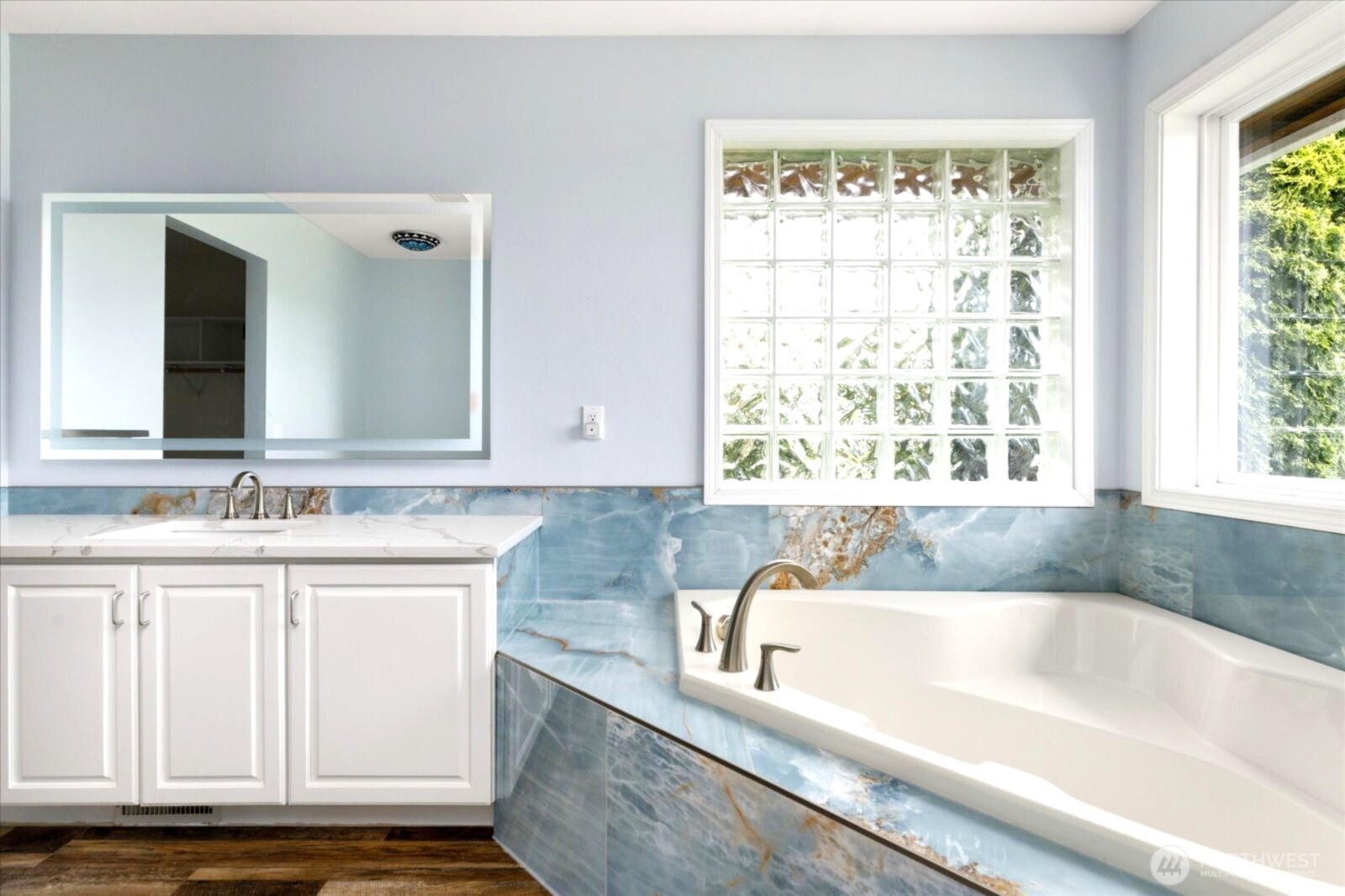 366 Samanthia Lane , Camano Island, WA 98282