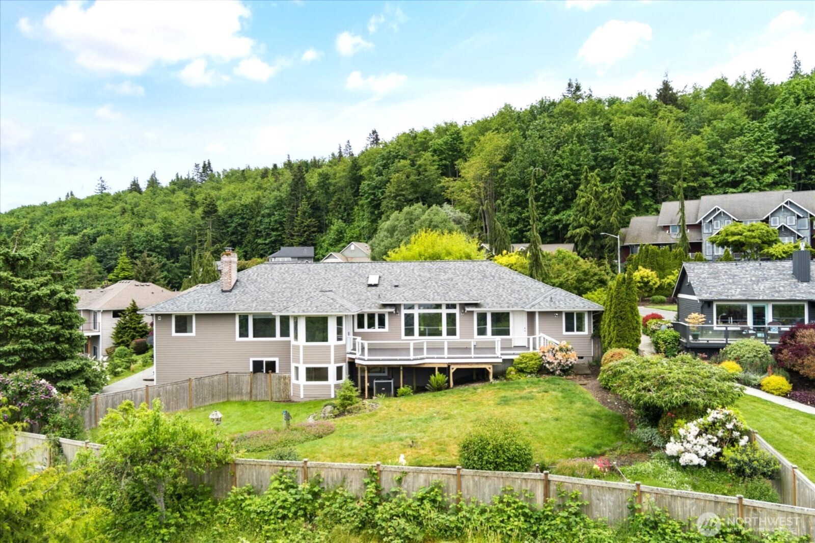 366 Samanthia Lane , Camano Island, WA 98282