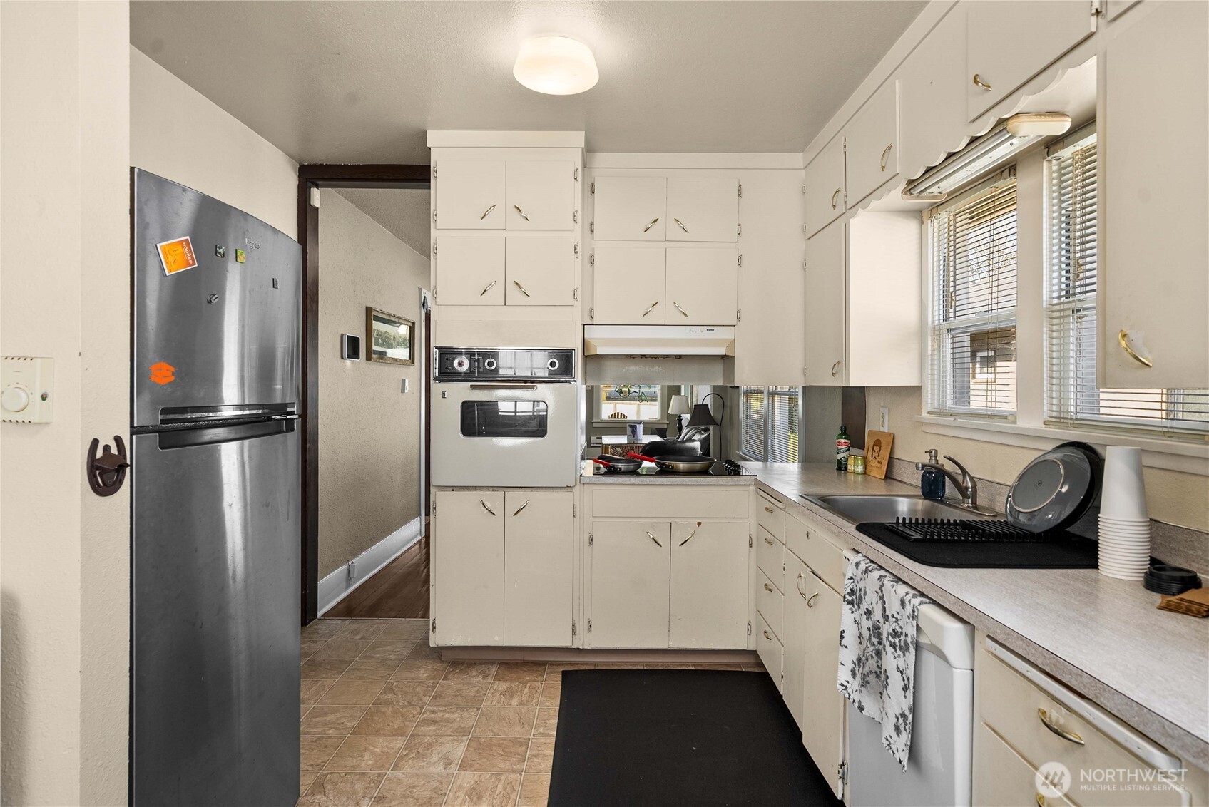 4509 Pacific Avenue , Tacoma, WA 98418