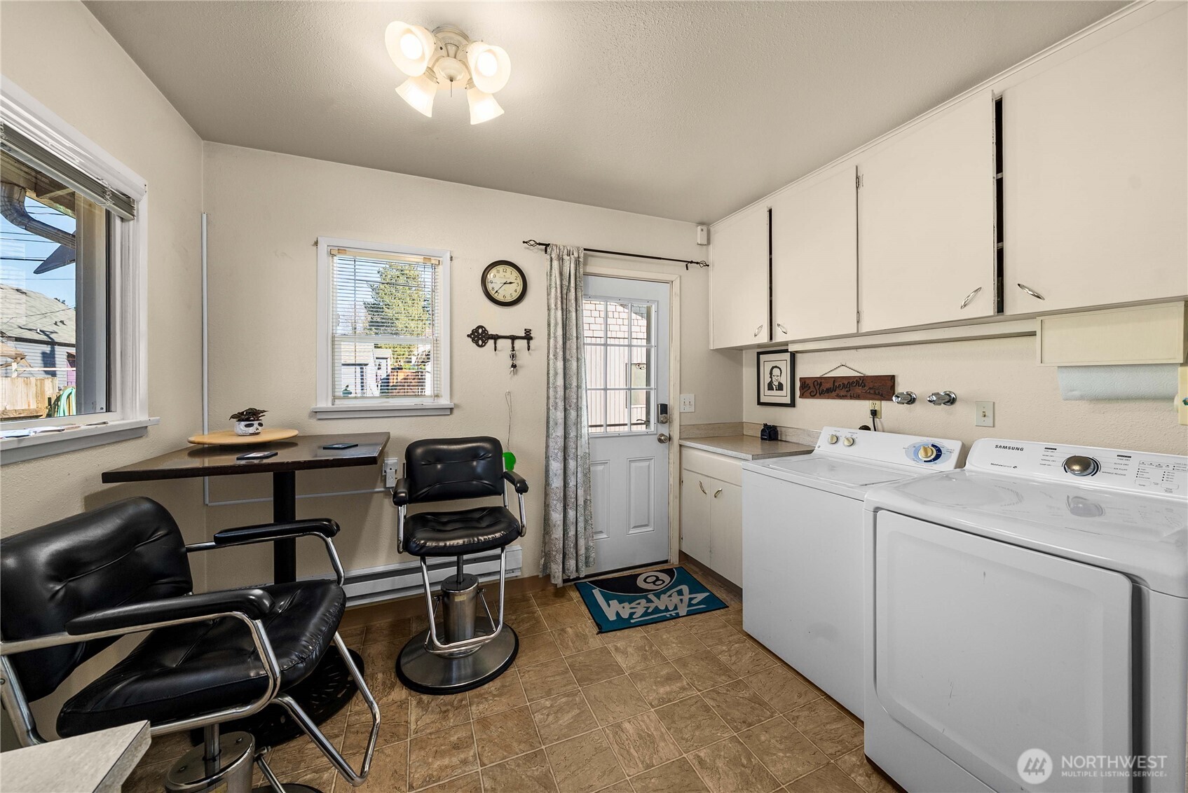 4509 Pacific Avenue , Tacoma, WA 98418