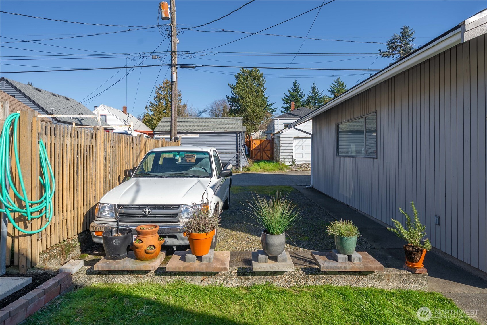 4509 Pacific Avenue , Tacoma, WA 98418