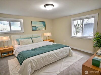 9827 8th Avenue NE, Seattle, WA 98115 - Photo 21