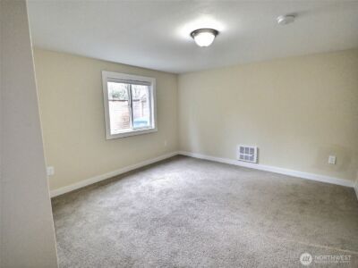 9827 8th Avenue NE, Seattle, WA 98115 - Photo 27