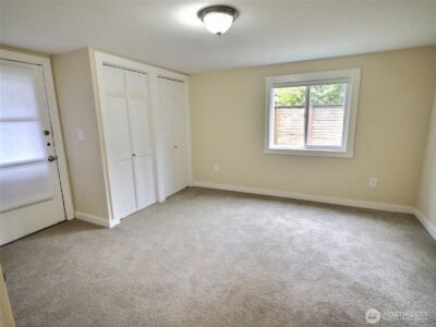 9827 8th Avenue NE, Seattle, WA 98115 - Photo 30