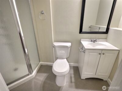 9827 8th Avenue NE, Seattle, WA 98115 - Photo 37