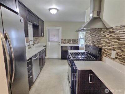 9827 8th Avenue NE, Seattle, WA 98115 - Photo 5