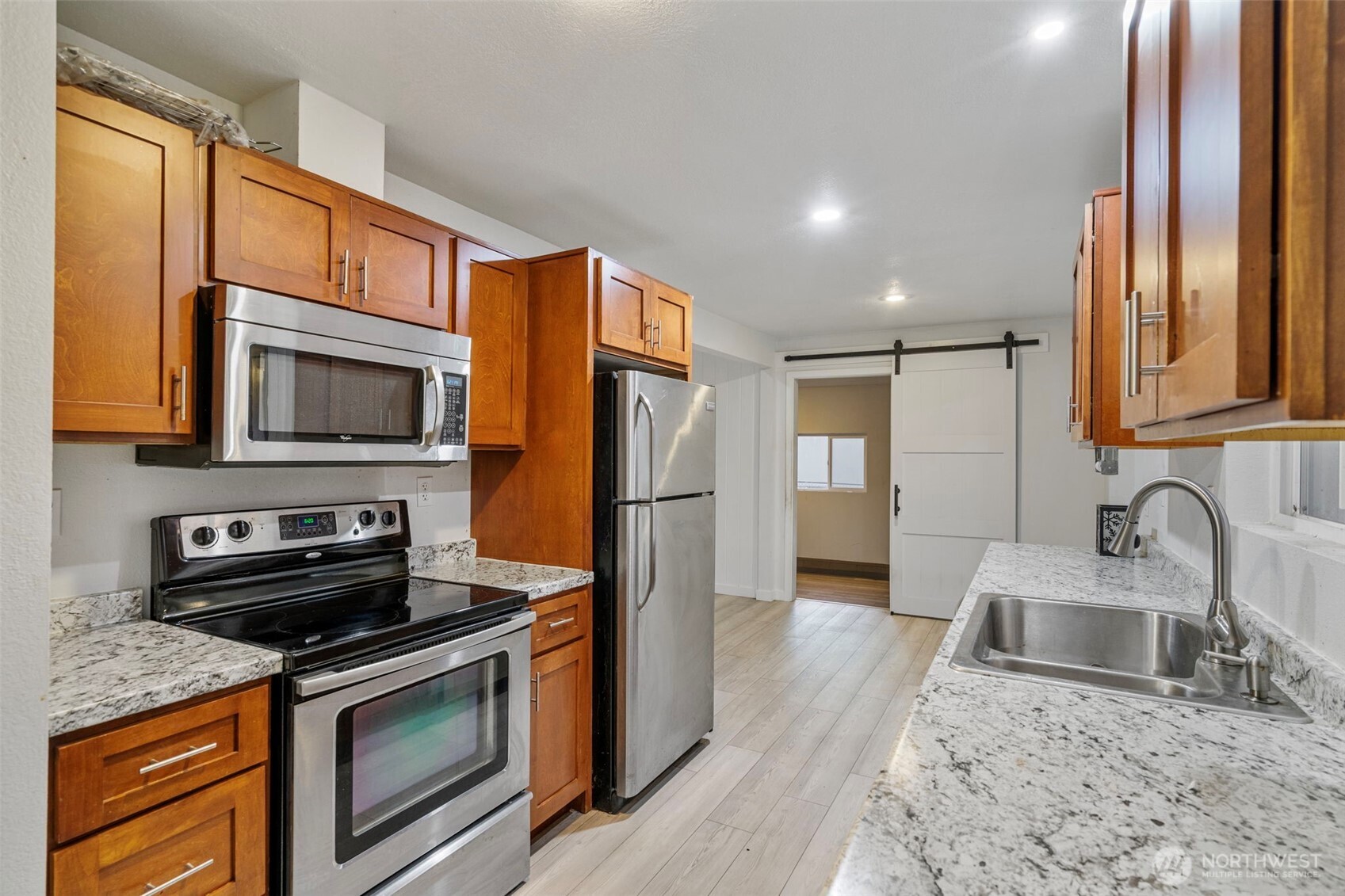 145 Collar Avenue , Morton, WA 98356