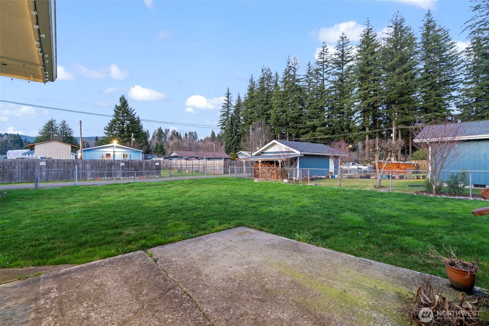 145 Collar Avenue , Morton, WA 98356