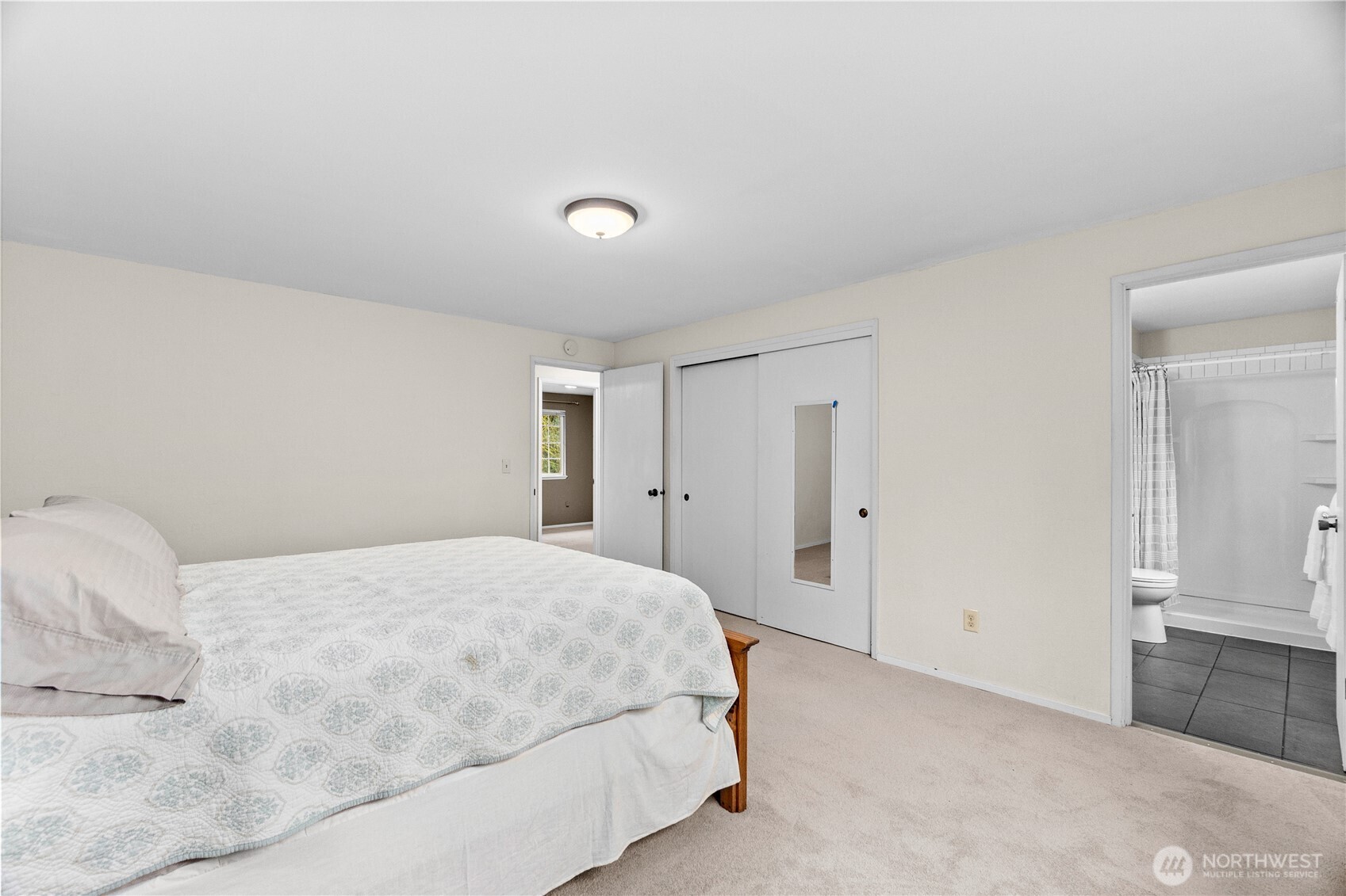 9911 Berkshire Loop SE, Olympia, WA 98513