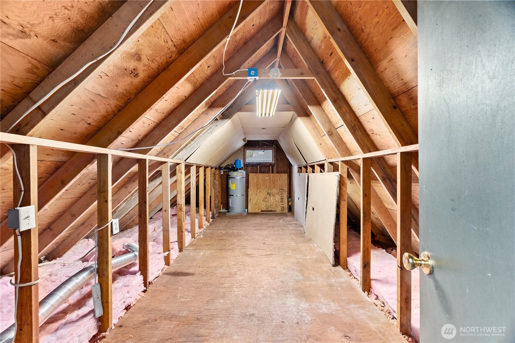 9911 Berkshire Loop SE, Olympia, WA 98513